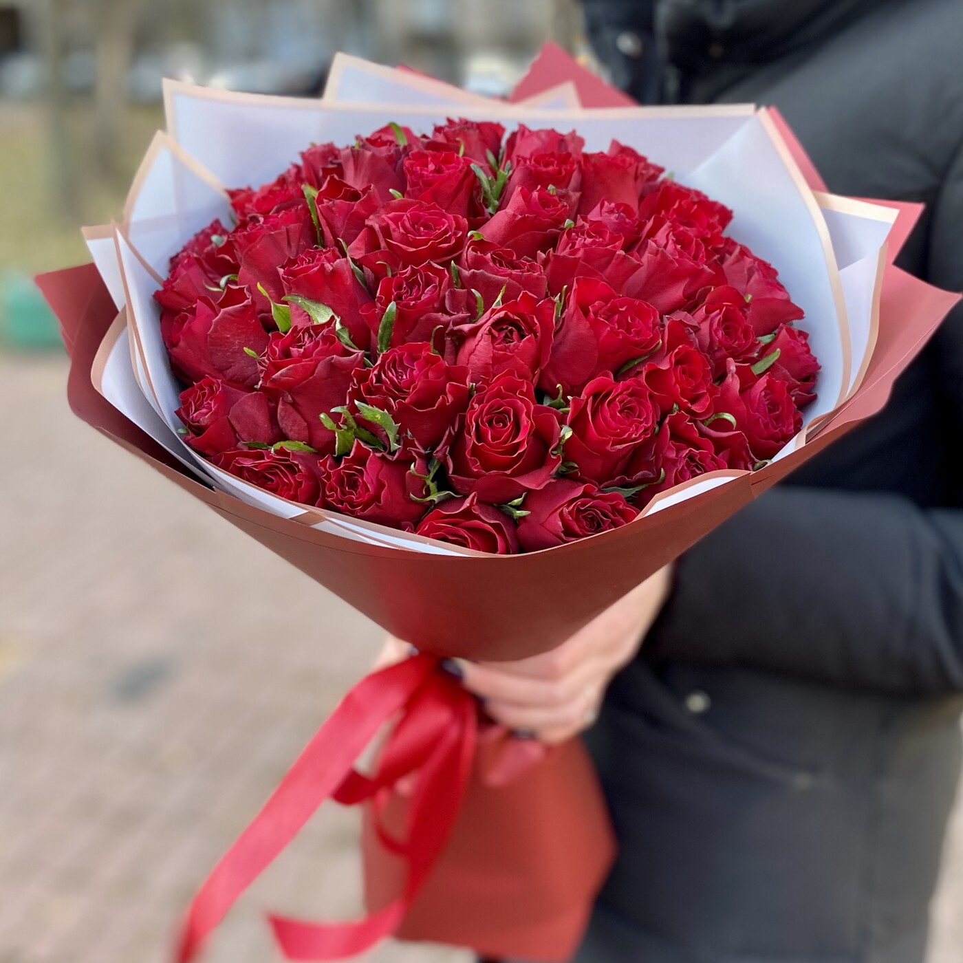 51 красная роза 40 см