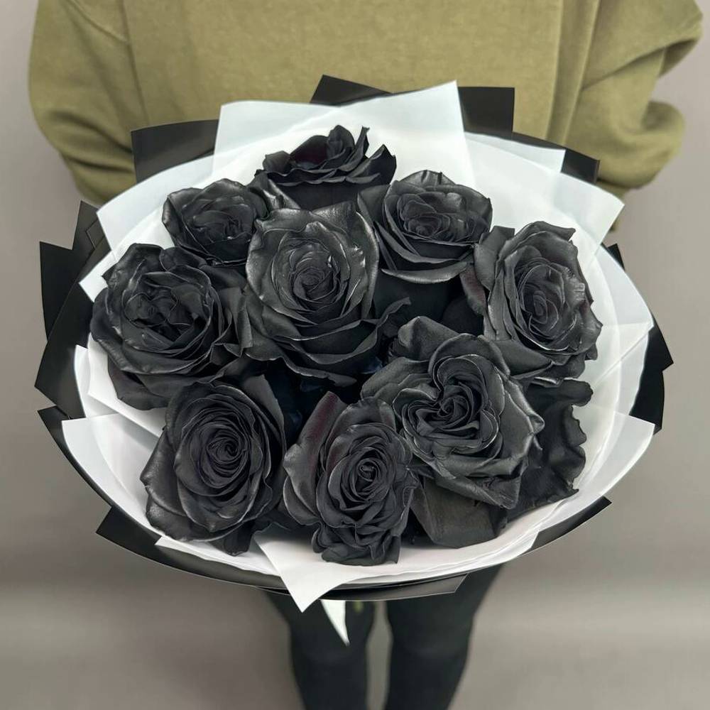 Букет из 9 чёрных роз 