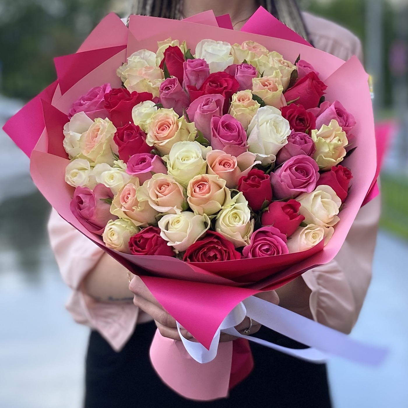 51 роза mix 40 см