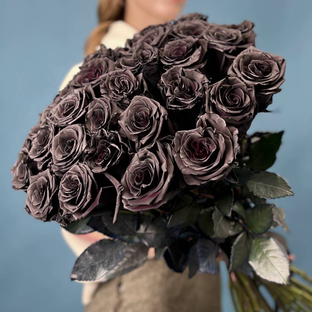 Букет из 35 чёрных роз