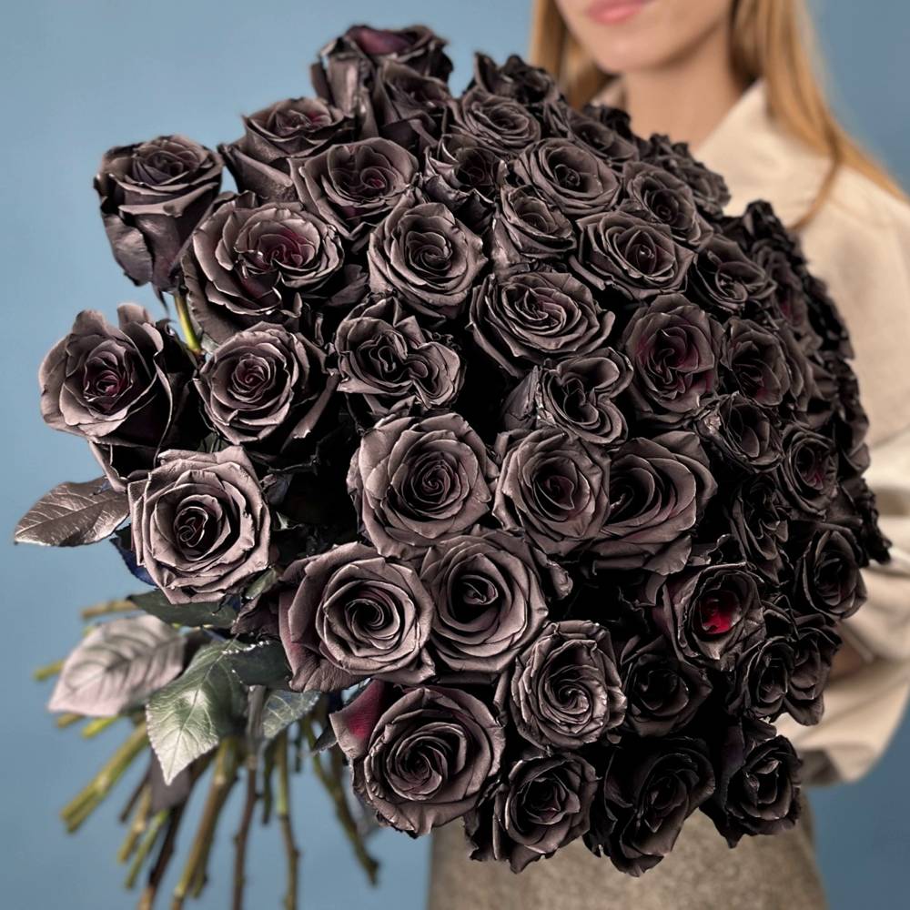 Букет из 51 чёрной розы
