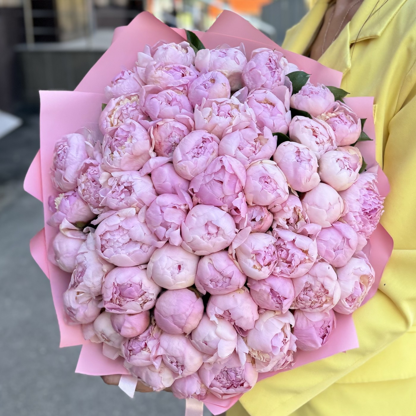 Акция! 51 розовый пион