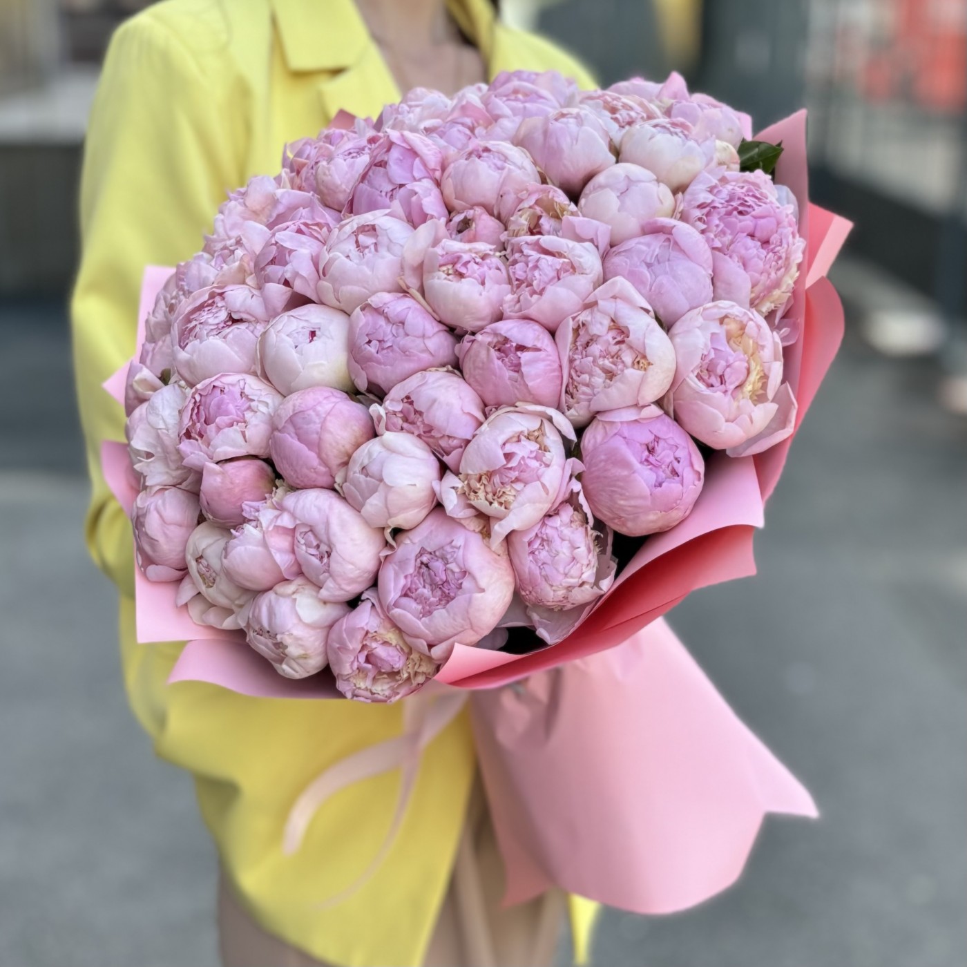 Акция! 51 розовый пион